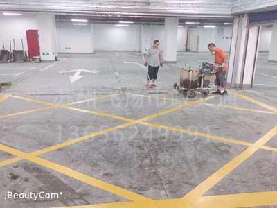 西安道路劃線_西安熱熔道路標(biāo)線多少錢一米？