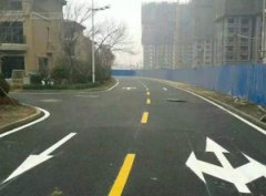 西安小區(qū)停車位劃線施工工程常見(jiàn)問(wèn)題及解決方案？