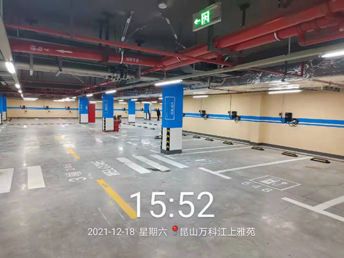 蘇州飛揚(yáng)停車(chē)場(chǎng)劃線昆山項(xiàng)目順利完工