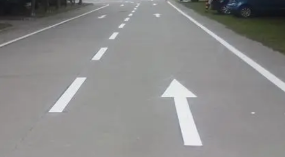 道路劃線熱涂和冷涂一平方多少錢？