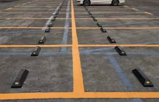 蘇州車位劃線解讀，小區(qū)路面哪些地方可以劃停車位?