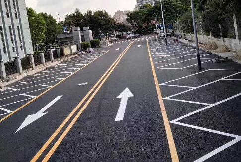 道路劃線設(shè)計，為安全出行保駕護航