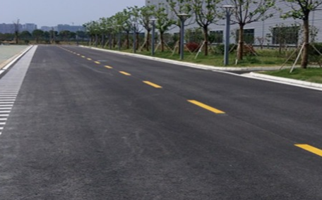 蘇州馬路劃線找什么公司？飛揚(yáng)市政為您量身定制專業(yè)服務(wù)