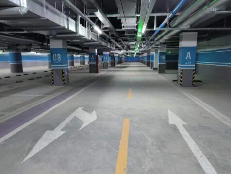 停車位劃線，輕松創(chuàng)造規(guī)整有序的停車場——秘訣揭曉！