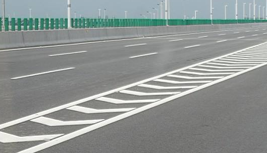 蘇州道路劃線標(biāo)線施工隊？  找飛揚市政