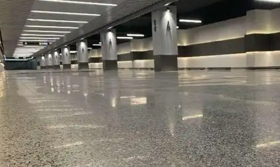 青島環(huán)氧磨石地坪施工多少錢？價格及優(yōu)勢解析