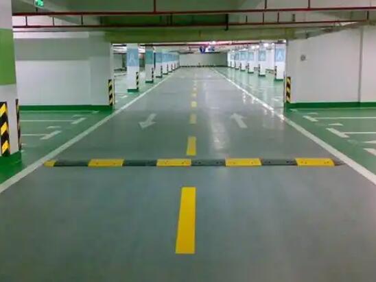 專業(yè)停車位劃線，解鎖高效停車與安全管理的關(guān)鍵密碼